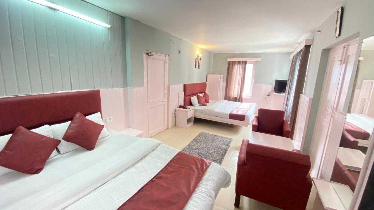 Hotel Meadows Manali Екстер'єр фото