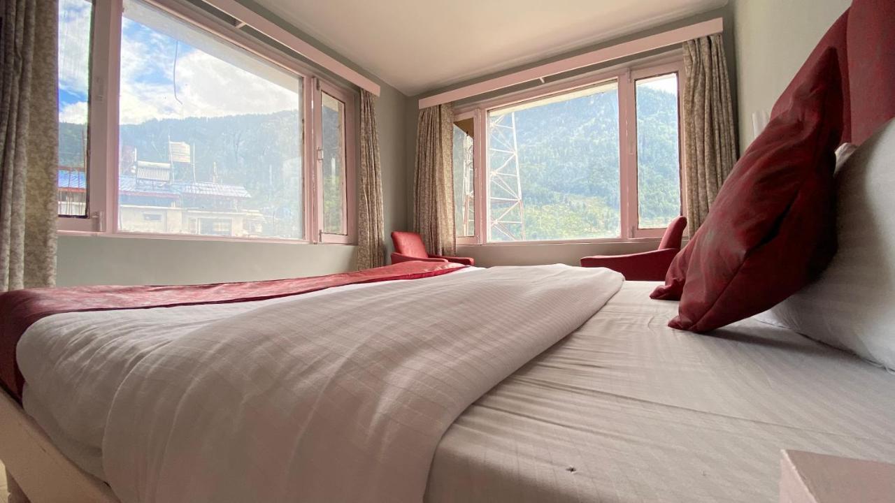 Hotel Meadows Manali Екстер'єр фото