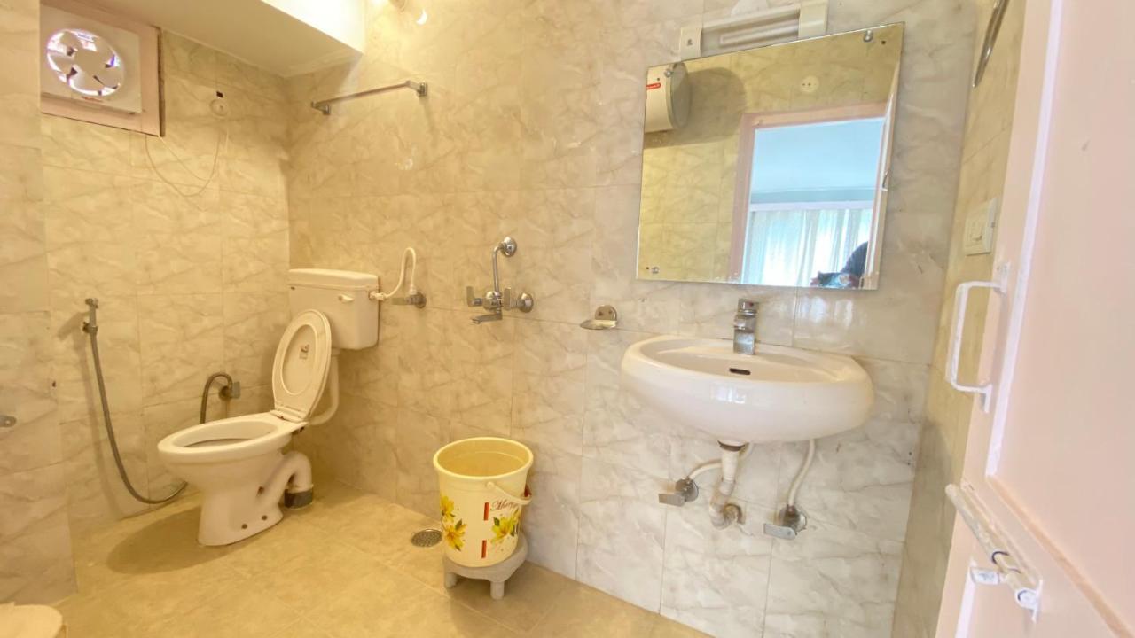 Hotel Meadows Manali Екстер'єр фото