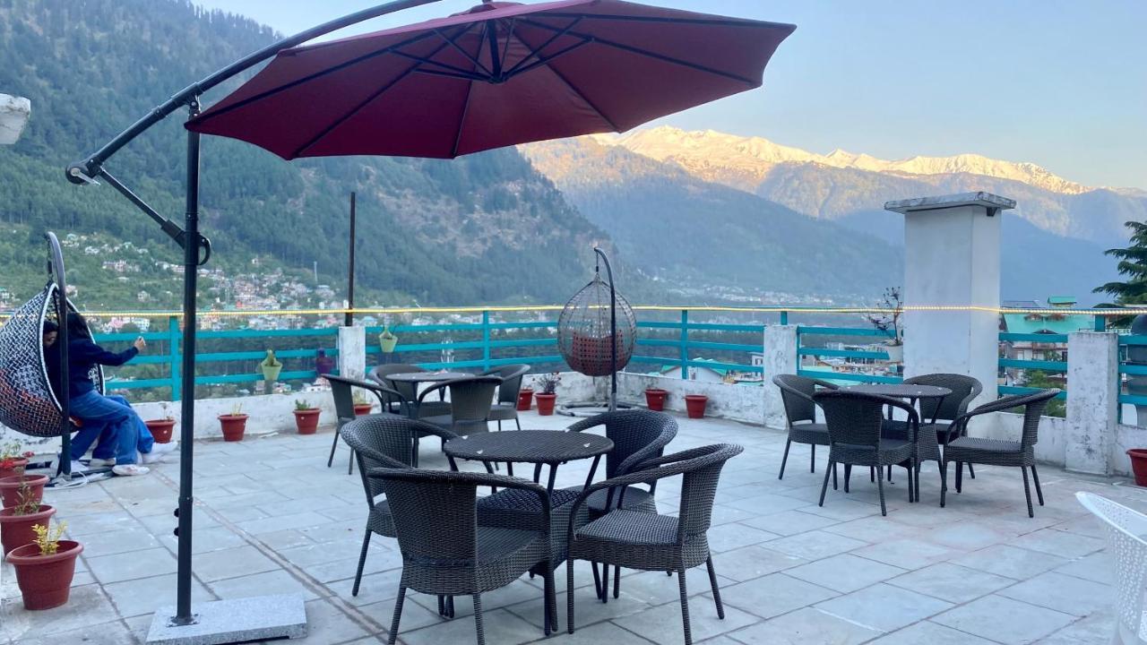 Hotel Meadows Manali Екстер'єр фото