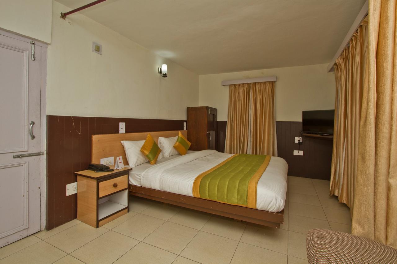 Hotel Meadows Manali Екстер'єр фото