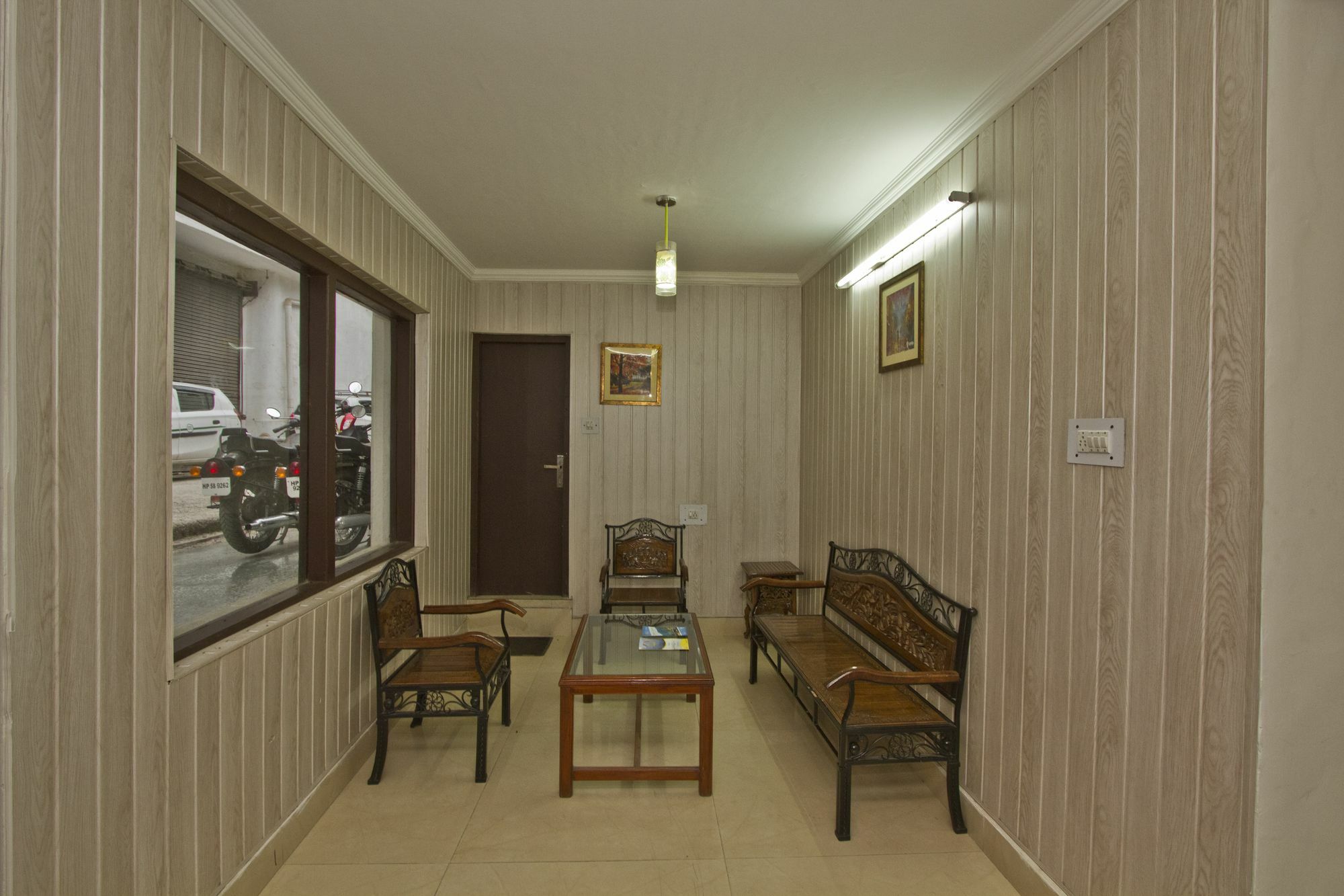 Hotel Meadows Manali Екстер'єр фото